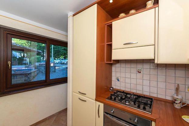 Casa Vacanze Montedoro มอนเตเฟียสโกเน ภายนอก รูปภาพ